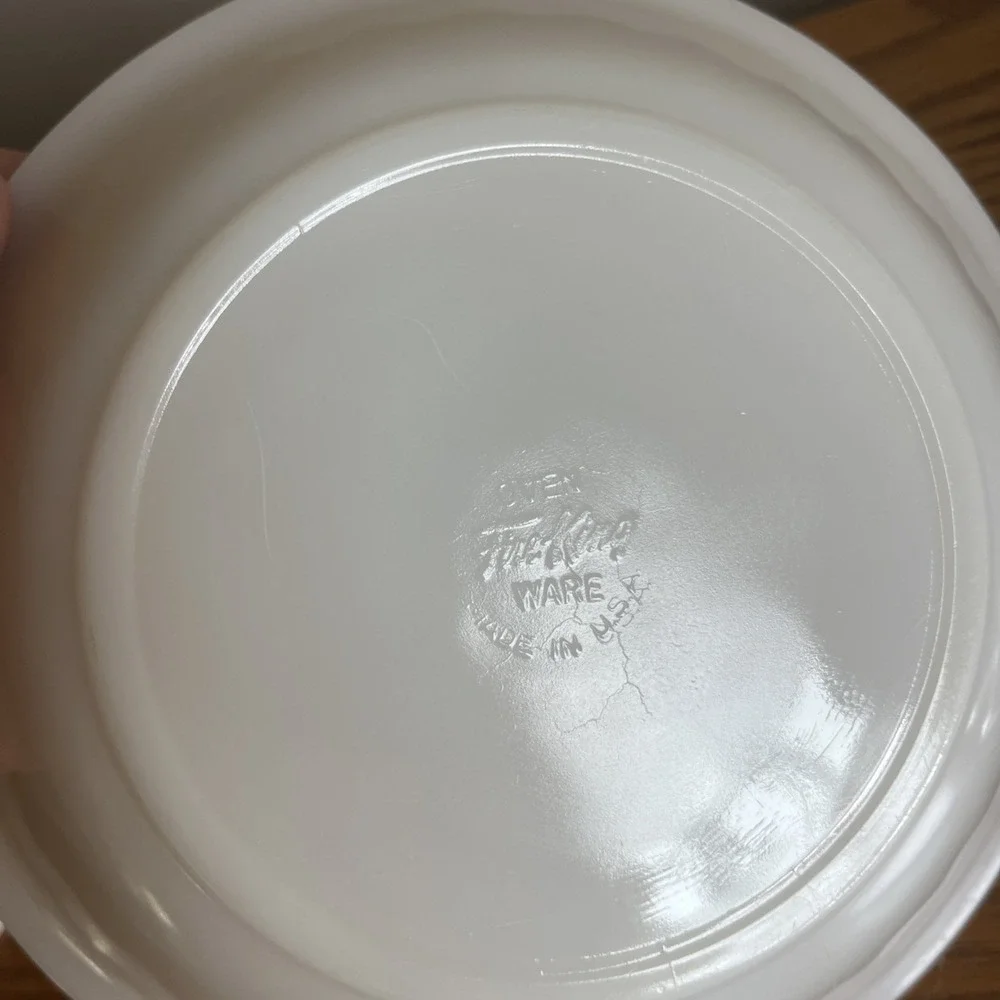 Vintage Anchor Hocking Fire King Dinnerware Swirl Bowl USA ~7.75